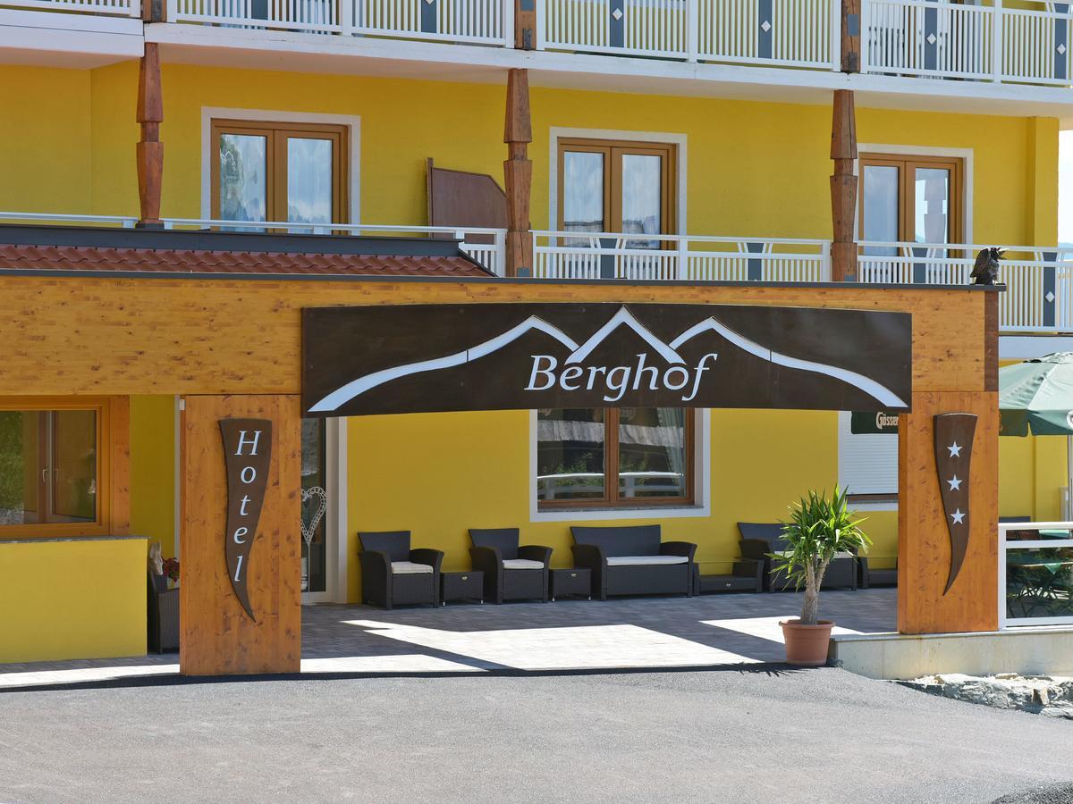 Hotel Berghof Millstatt Exteriör bild